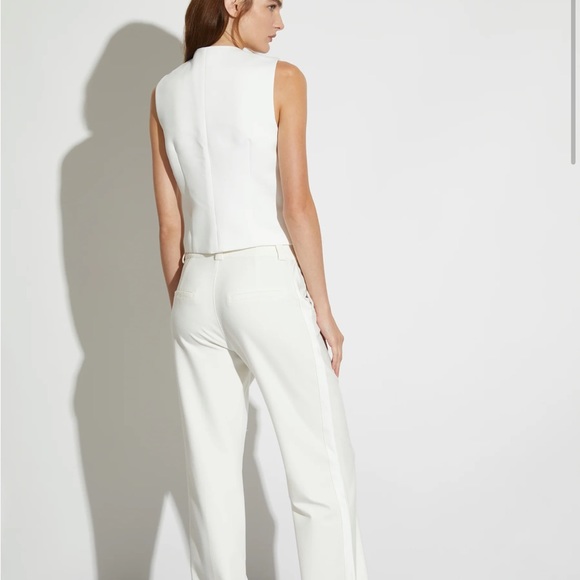 Saint Art NY 3 PIECE WHITE TUXEDO
M - Picture 2 of 14